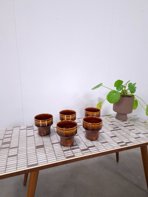 Juego de tazas de café de porcelana marrón acanalada CP