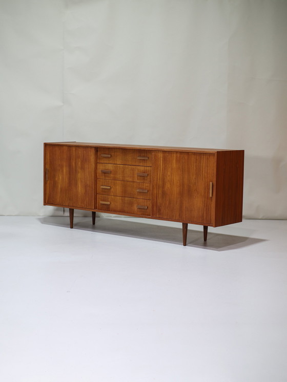 Image 1 of Dressoir Vintage Lowboard Teakhout Deens