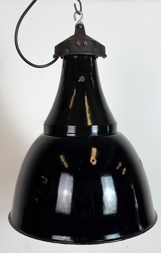 Image 1 of Lampada a sospensione Bauhaus in smalto nero industriale, anni '30