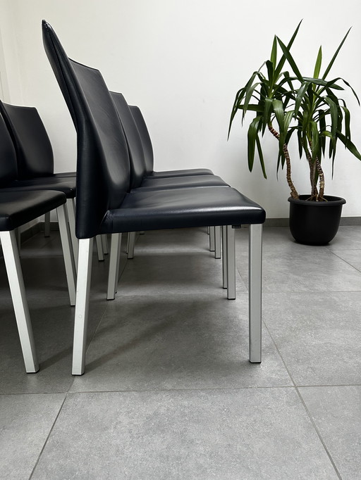 6x Leolux Myto Dining Chairs