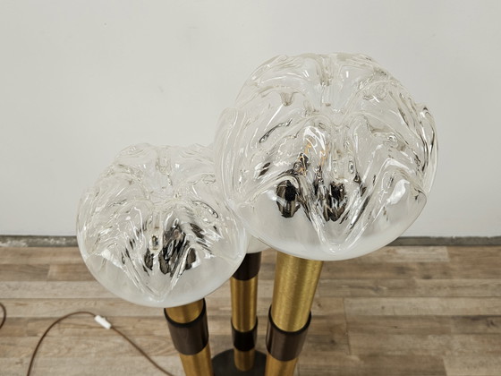 Image 1 of Lámpara de pie de cristal de Murano de mediados de siglo en madera y metal con tres puntos de luz, década de 1970