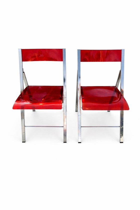 Image 1 of Chaises KARE Design, verre acrylique rouge, empilables