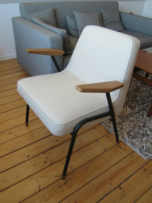 366 Concept Poltrona in metallo Poltrona