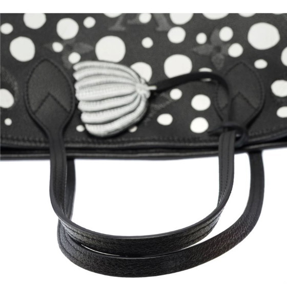 Image 1 of Borsa LOUIS VUITTON Neverfull en Cuir Noir - 103340
