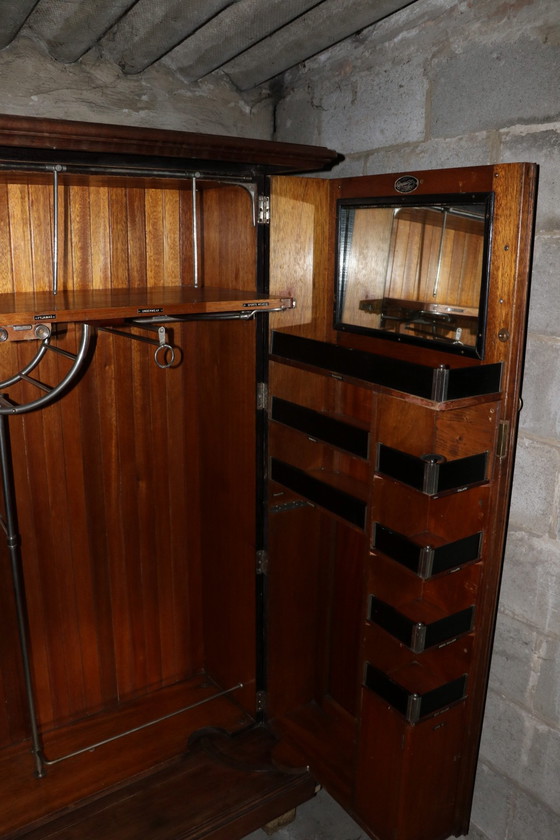 Image 1 of Art Deco Compactum Ltd London Herrengarderobe