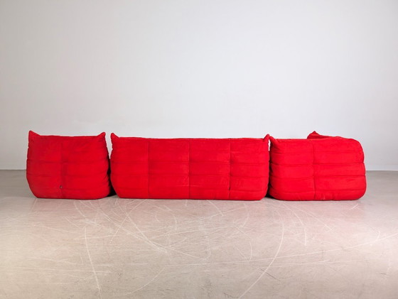 Image 1 of Original Ligne Roset corner sofa Togo couch Ducaroy suede red