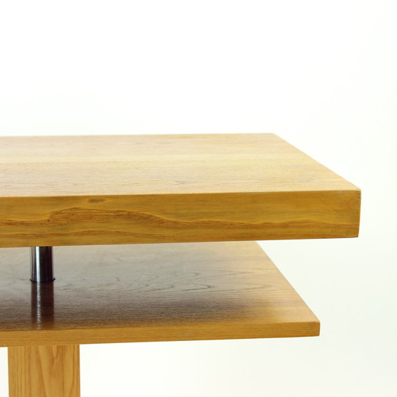 Image 1 of Funktionalistischer drehbarer Couchtisch aus Stahl und Eschenholz, 1960er Jahre