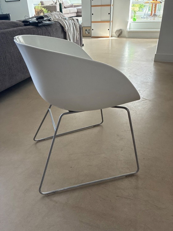 Image 1 of 6 sillas Moroso blancas