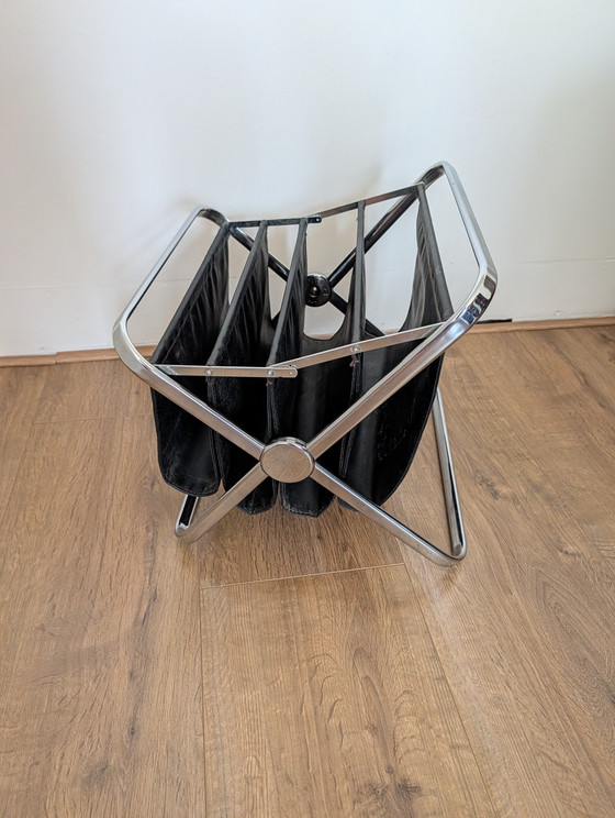 Image 1 of Castelli kranten houder jaren 60