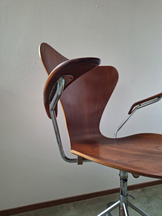 Bureaustoel Fritz Hansen model 3217 – Bureaustoelen, Metaal (photo 11 of 16)