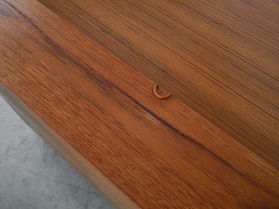 Image 1 of Mueble para tocadiscos, diseño danés, década de 1970, fabricado en Dinamarca.