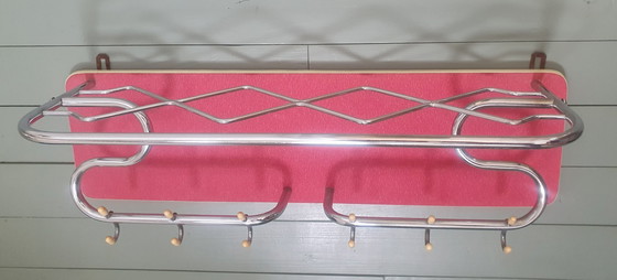 Image 1 of Appendiabiti da parete vintage di metà secolo - cromato - legno - mensola per cappelli.