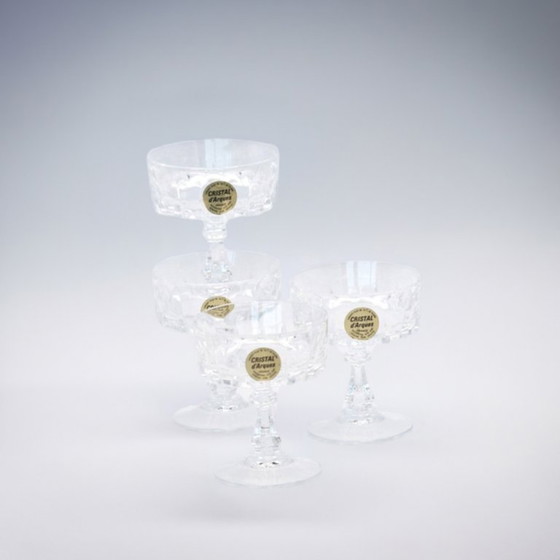 Image 1 of Set aus 4 französischen Cristal d'Arques-Gläsern „Louvre“ aus 24 % Bleikristall