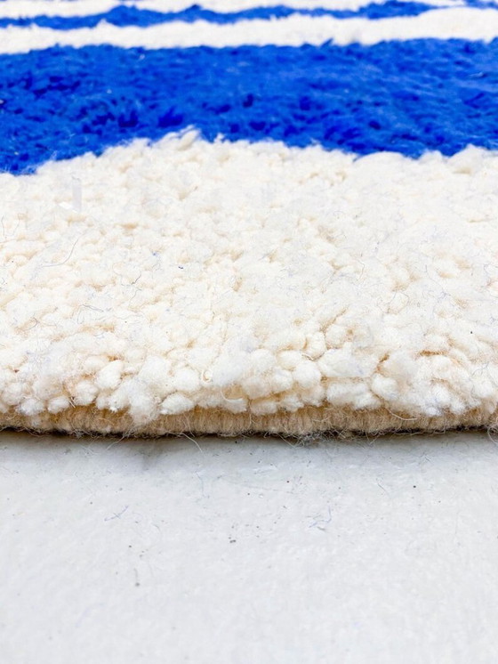 Image 1 of Magnifique Tapis artisanal 250cmx150cm 