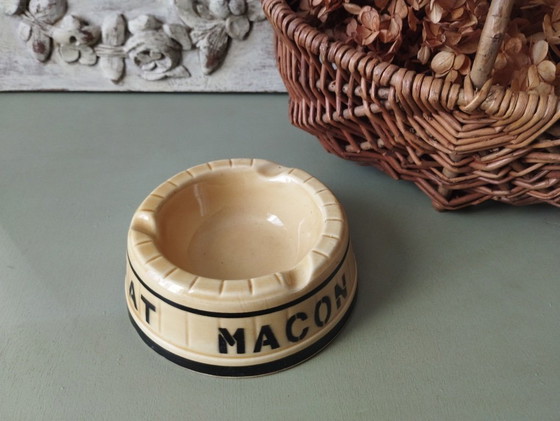 Image 1 of Cendrier en faïence « Macon - Piat - Beaujolais »