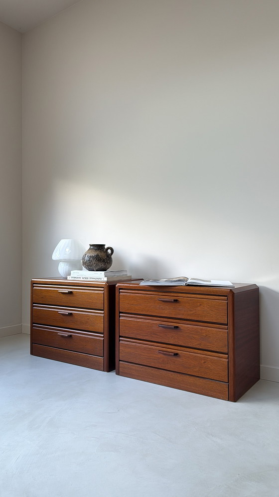 Image 1 of Cassettiera/comodini vintage in legno Hülsta