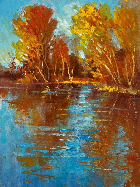 Image 1 of Origineel olieverfschilderij: Herfstlandschap aan een rivier, gouden weerspiegeling van het bos.