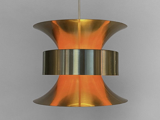 Image 1 of Hanglamp in goudkleurig geborsteld aluminium van Lyskaer Belysning. Denemarken 1970S