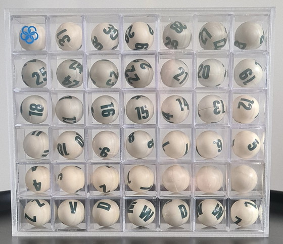 Image 1 of Perpetual calendar by Dirk Glaezer '80