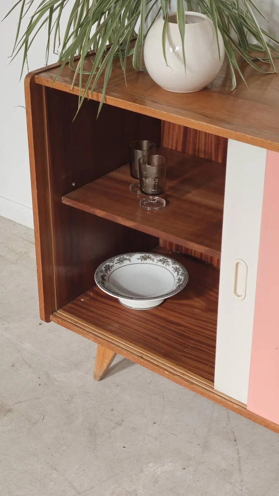 Credenza U452 rosa e bianca di Jiri Jiroutek per Interier Praha – Armadi contenitori, Legno, Design (photo 10 of 28)