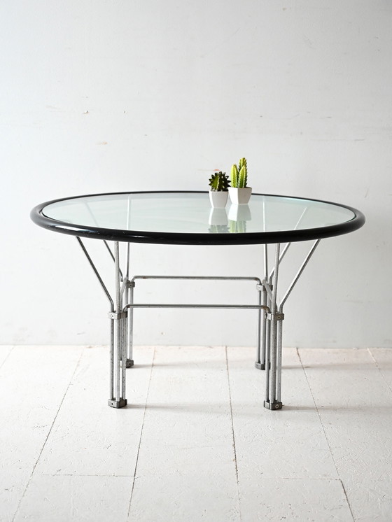 Image 1 of Table basse vintage en verre et acier