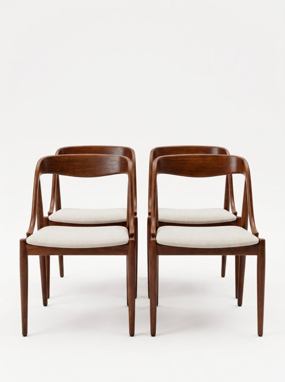 Image 1 of Set di 4 sedie scandinave vintage di Johannes Andersen - 1960