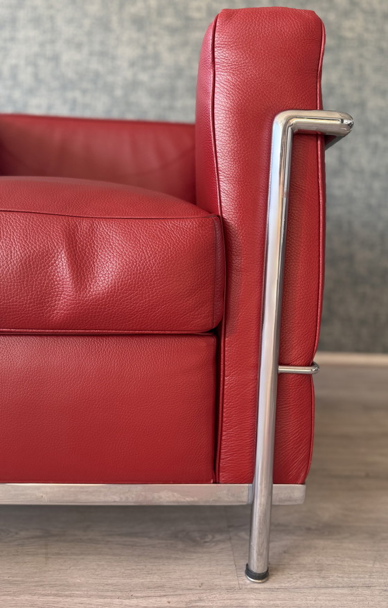 Image 1 of Vintage LC2 Le Corbusier fauteuil in rood leer, Italië, jaren 80