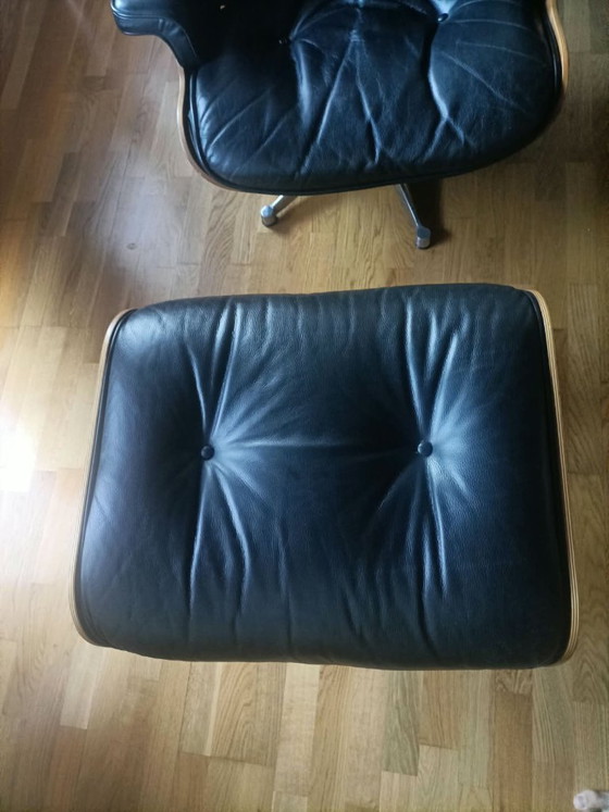 Fauteuil et ottoman Eames originaux par ICF De Padova (années 1970/80) – Herman Miller, Leather, Iron (photo 3 of 13)