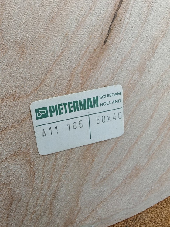 Image 1 of Ovale spiegel met houten lijst, goud uit een nalatenschap