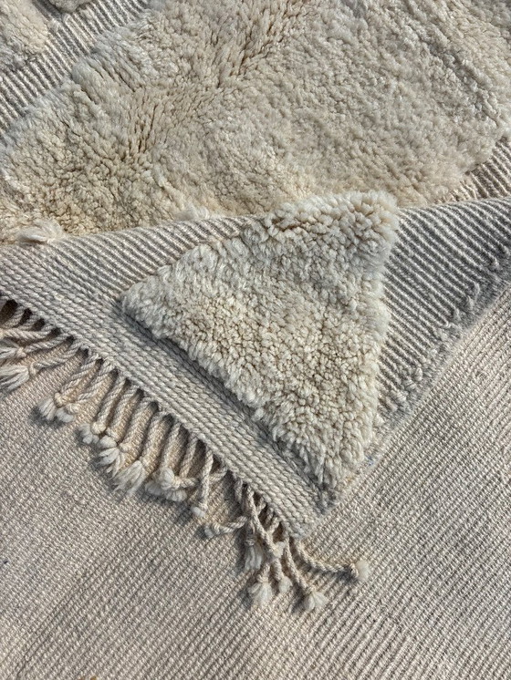 Image 1 of Tappeto marocchino in lana bianca Mrirt 200x320cm- Tappeto berbero marocchino Beni Ourain