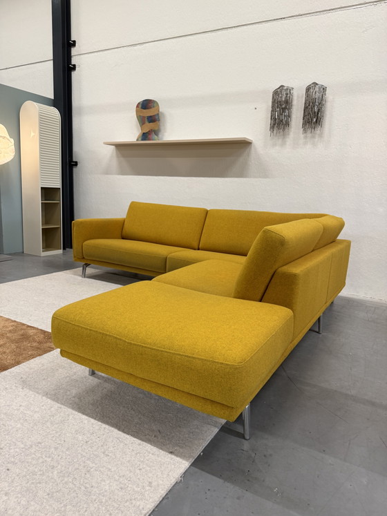 Leolux Bellice Hoekbank Stof Geel 270x260 – Hoekbanken, Wool (photo 3 of 15)