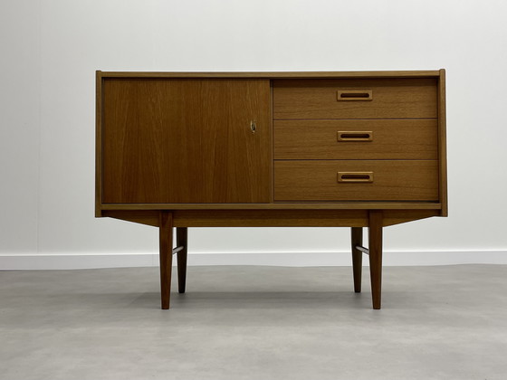 Image 1 of Fristho Vintage teakhouten Dressoir Franeker NL 1950s 