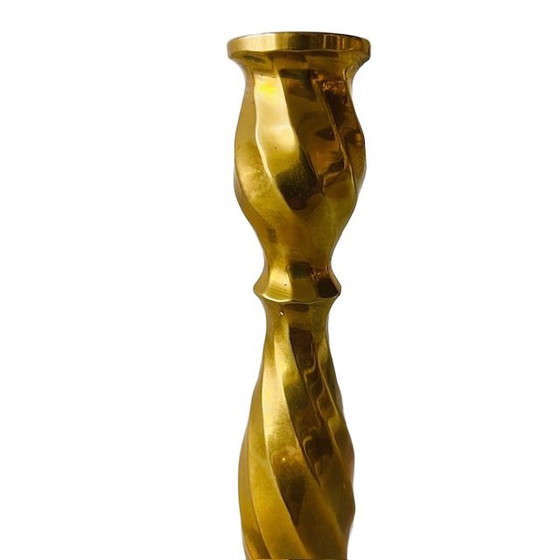 Image 1 of Set di candelieri di metà secolo in ottone tornito swirl 1950