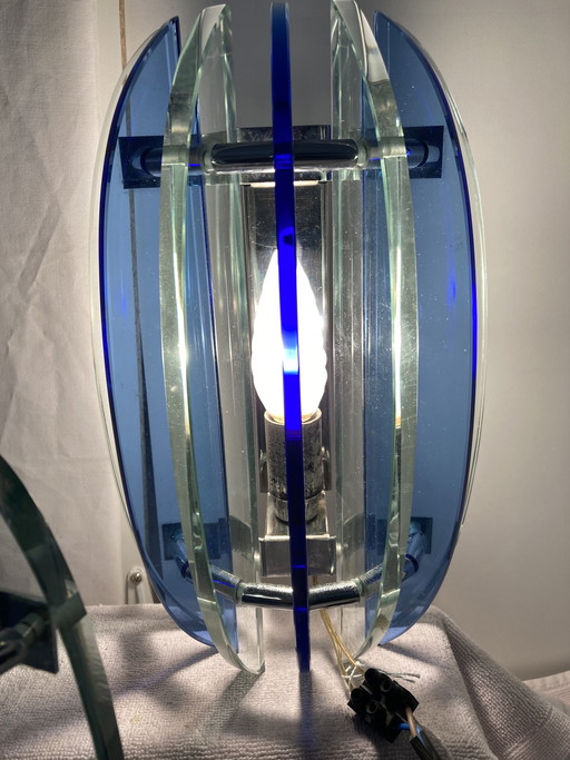 2 applique da parete di VECA in vetro colorato e metallo