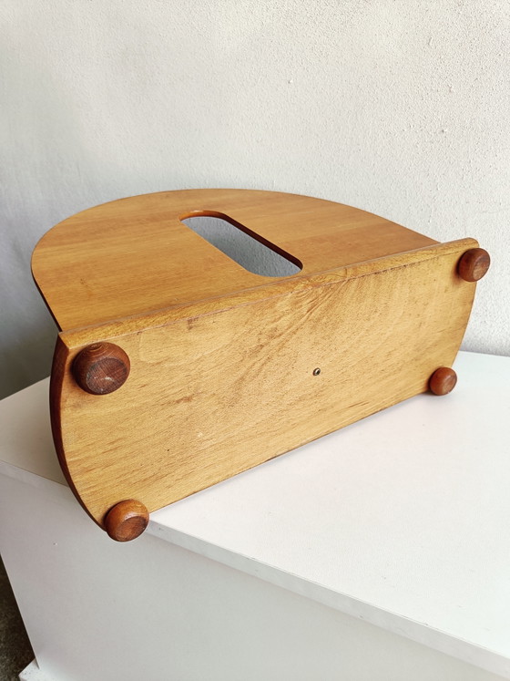 Image 1 of Revistero Valsecchi "Scoop" – Madera de haya con acabado cerezo – Diseño italiano