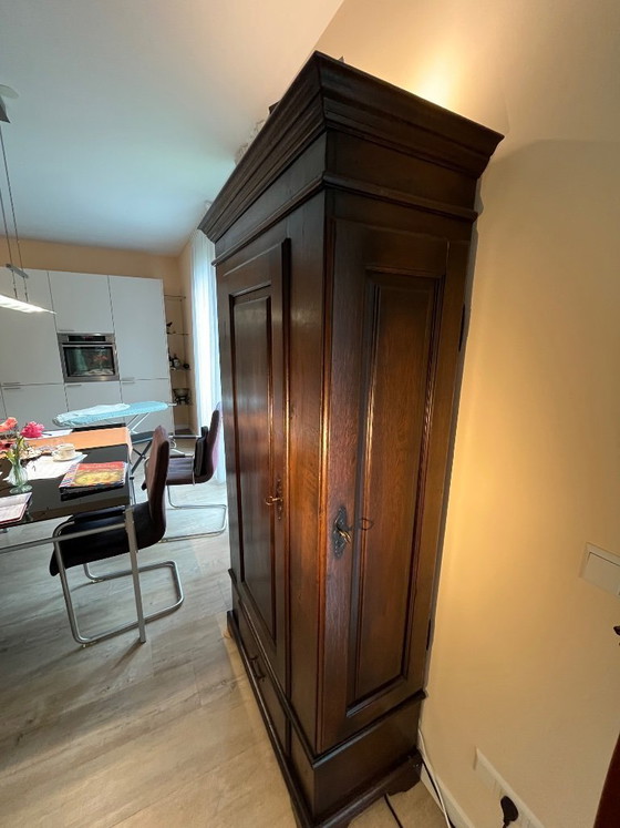 Image 1 of Eikenhouten wandkast van Almondehoeve. 190cm hoog
