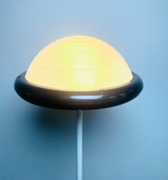 Skulpturale Halbkugel-Stehlampe von Aldo Van Den Nieuwelaar, Niederlande, 1970er Jahre (photo 4 of 7)