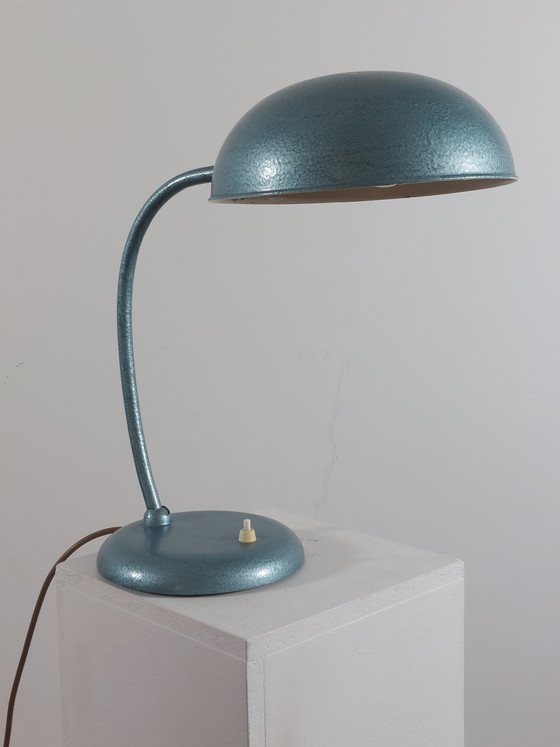 Image 1 of Vintage metalen werkplaatslamp van Gebrüder Cosack, bureaulamp, gehamerd oppervlak, jaren 1940