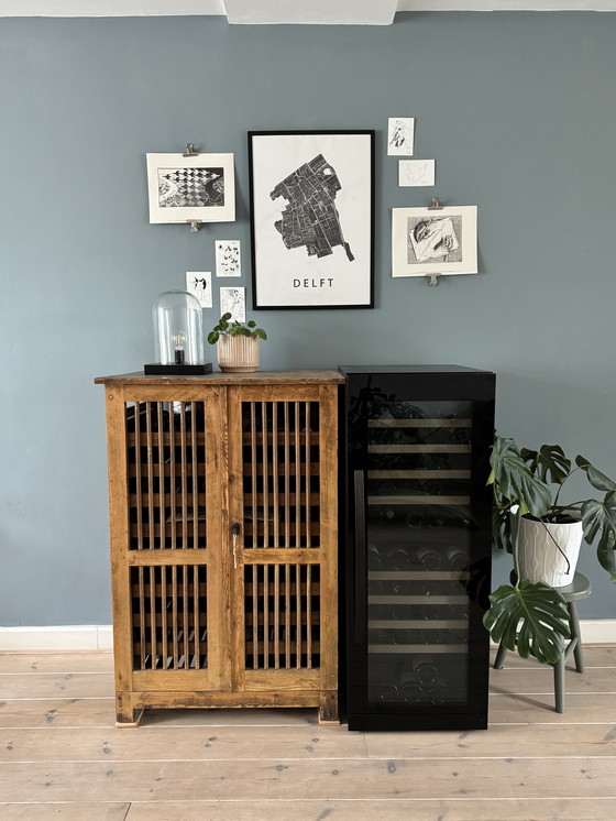 Image 1 of Vintage wijnkast