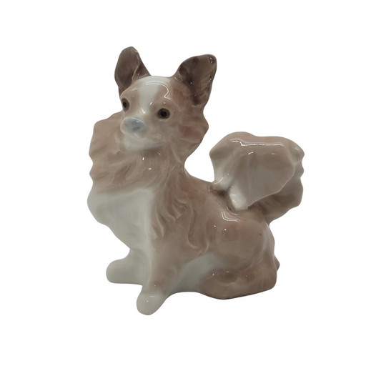 Figura “Perro Papillón” Porcelana Esmaltada, Lladró, S. XX – España