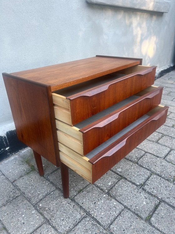 Image 1 of Deense teakhouten ladekast in mid-century modern stijl, jaren 60