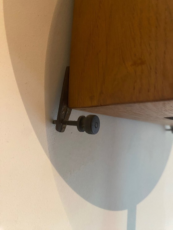 Image 1 of Horloge murale à pendule allemande vintage – mouvement mécanique, milieu du XXe siècle