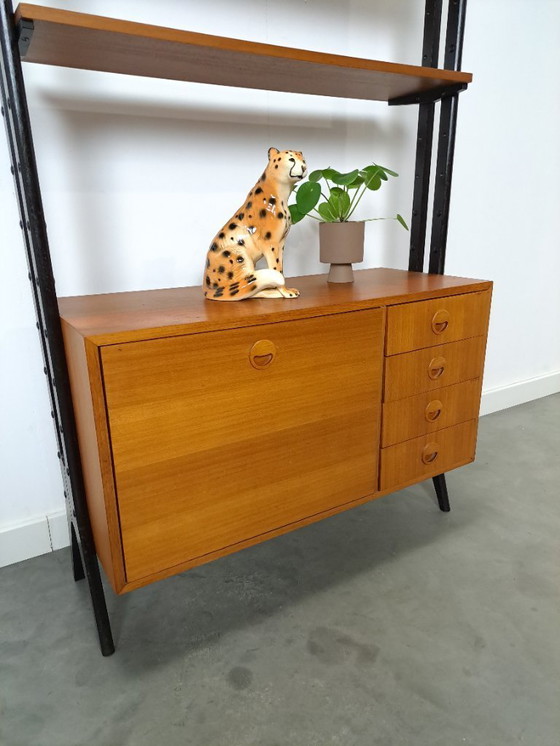 Image 1 of Teak Musterring design kast met zwarte poten
