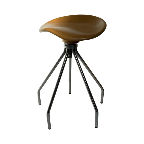 Image 1 of Pepe Cortes - Amat Jamaica - Sgabello vintage industriale - Seduta in legno