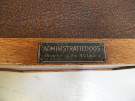 Image 1 of Vintage documenten kist