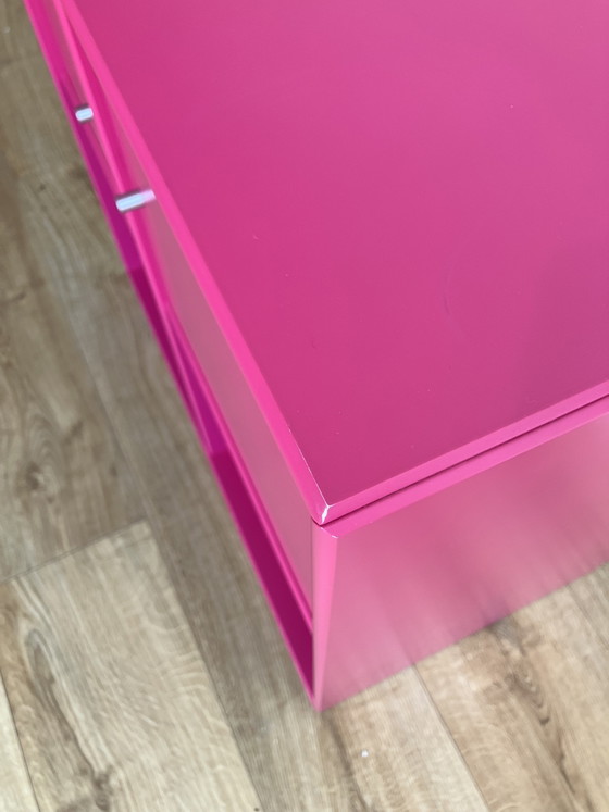 Image 1 of Armario original de Montana Furniture con puertas y sistema para colgar ropa - rosa