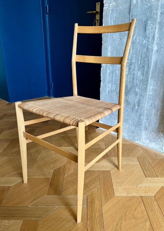 Set van 12 Cassina Superleggera 699 stoelen – Gio Ponti – essenhout en geweven zitting – Kuipstoelen, Wood (photo 3 of 5)