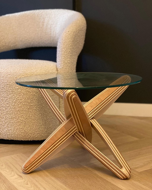 Table d'appoint artisanale en forme d'étoile de mer