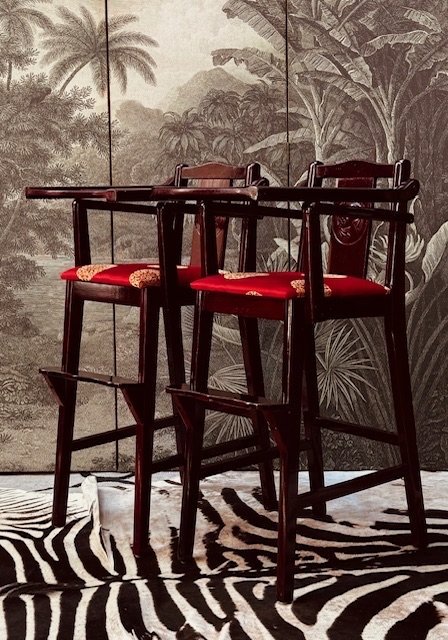 Image 1 of CHINESISCHER HOCHSTUHL IN MARSALA-ROT