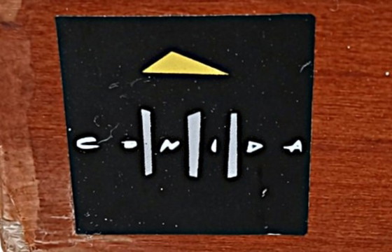 Image 1 of Salontafel door Phoem voor Conida